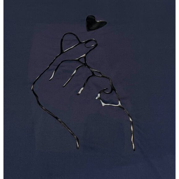 Minimalist Cut-Out Hand Heart Gesture T-Shirt | NCS Brand | Navy Blue  Medium - Picture 3 of 5